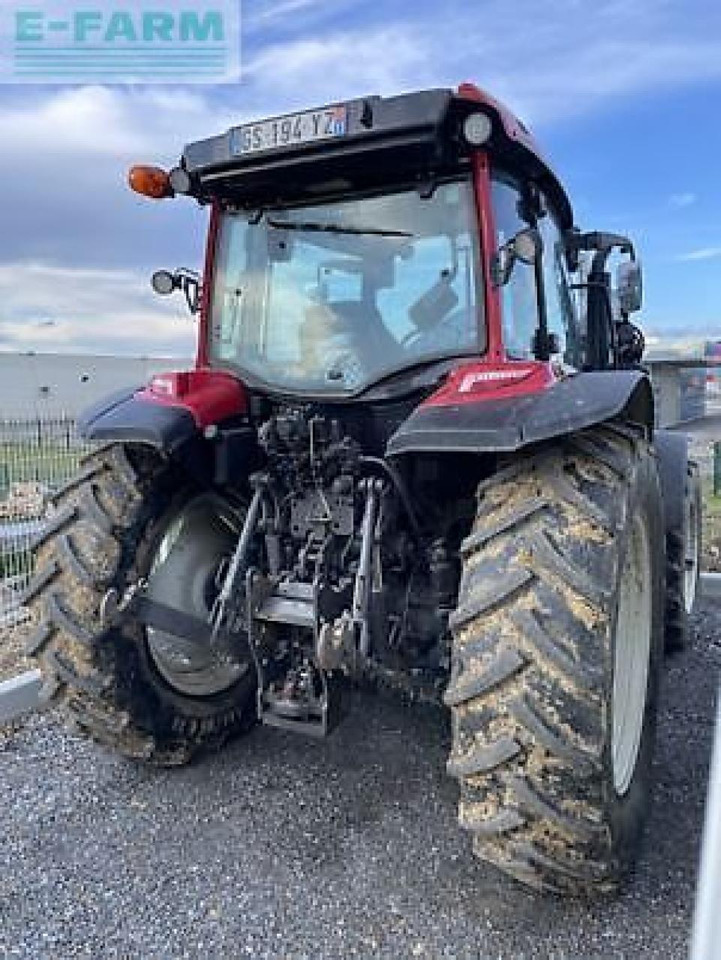 Valtra a115h4 - Tractor: foto 5 Valtra a115h4 - Tractor: foto 5
