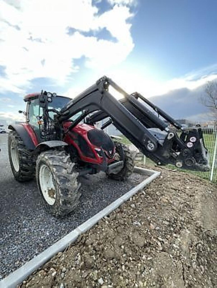 Valtra a115h4 - Tractor: foto 2 Valtra a115h4 - Tractor: foto 2