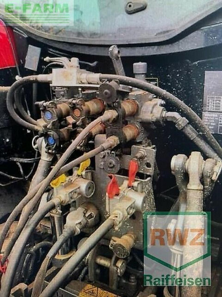 Valtra a85 - Tractor: foto 4 Valtra a85 - Tractor: foto 4