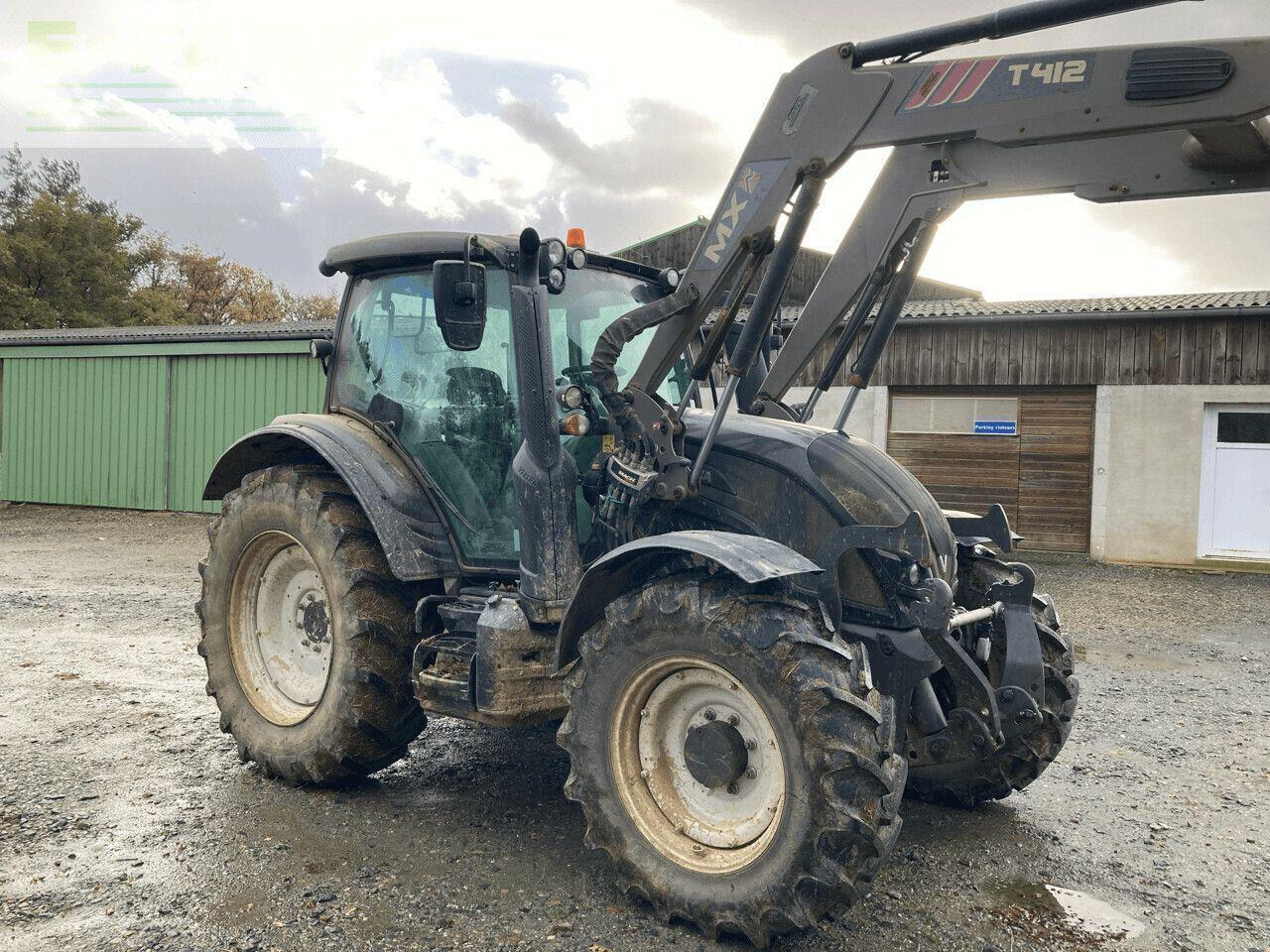 Valtra n 134 - Tractor: foto 2 Valtra n 134 - Tractor: foto 2