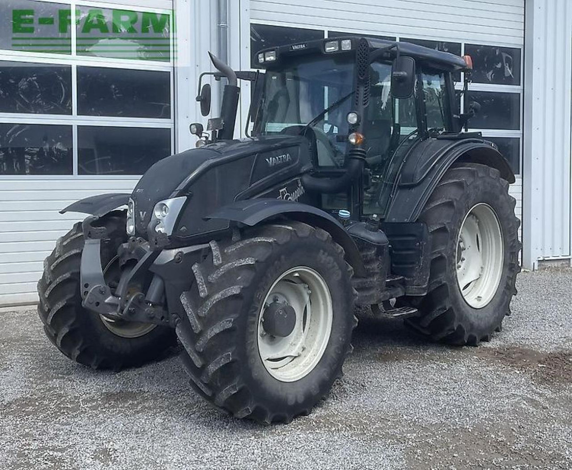 Valtra n123 - Tractor: foto 1 Valtra n123 - Tractor: foto 1