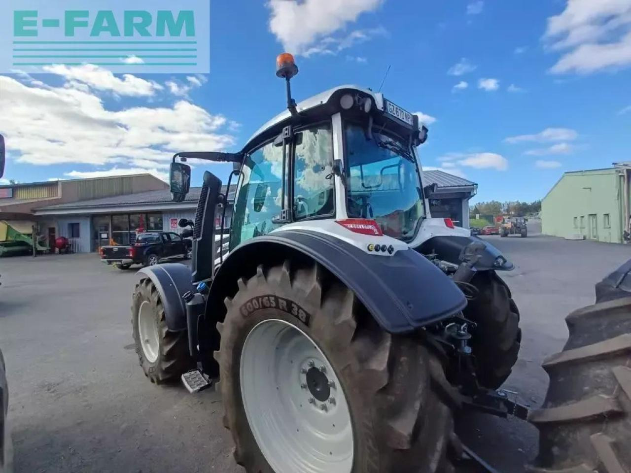 Valtra n135 active Active - Tractor: foto 4 Valtra n135 active Active - Tractor: foto 4