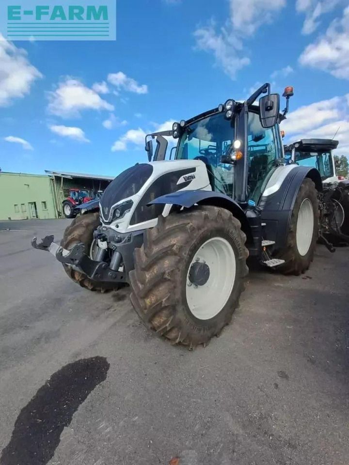 Valtra n135 active Active - Tractor: foto 1 Valtra n135 active Active - Tractor: foto 1