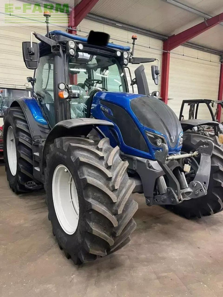 Valtra n174d skyview - Tractor: foto 1 Valtra n174d skyview - Tractor: foto 1