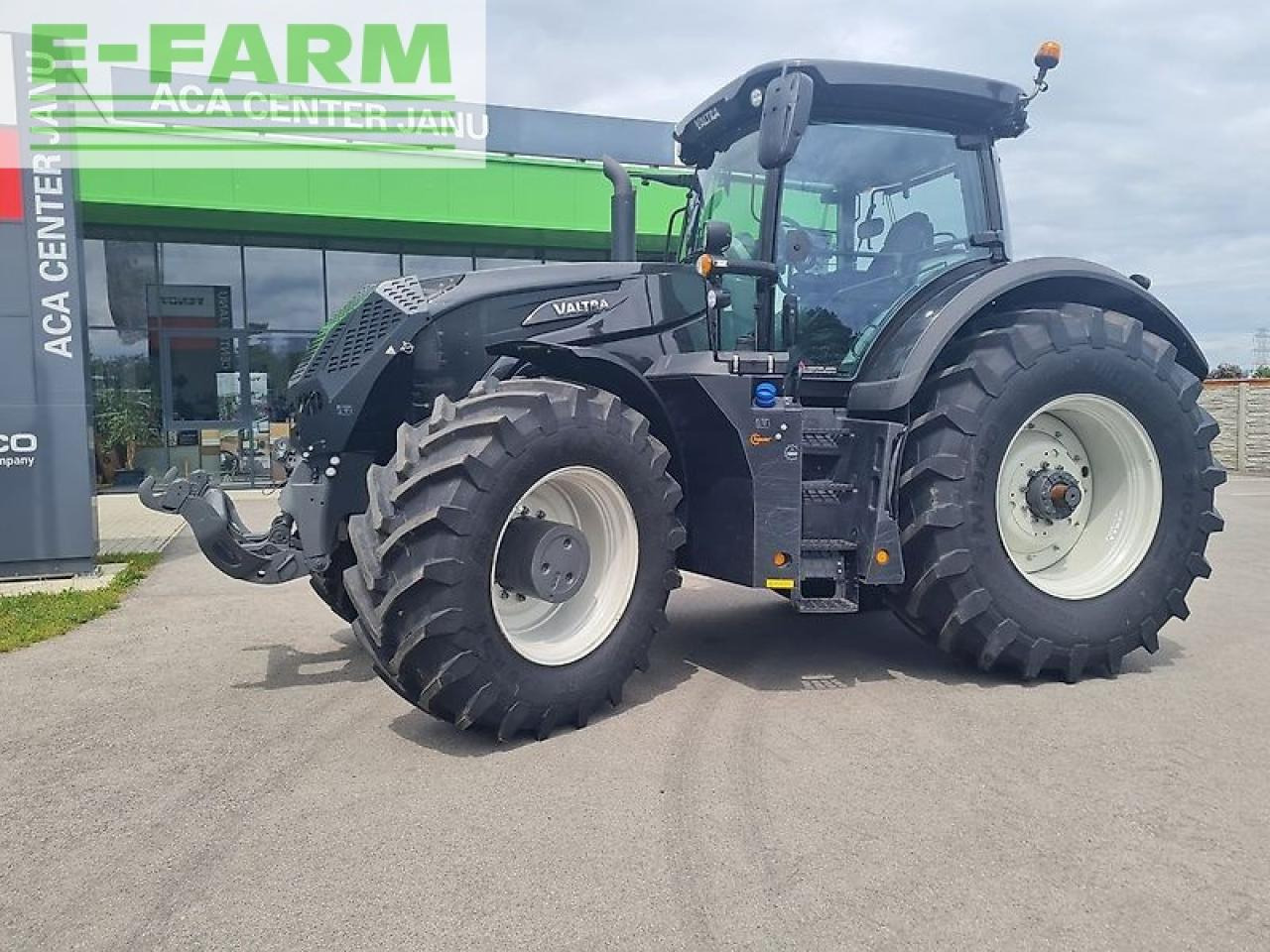 Valtra s394 (stufe v) - Tractor: foto 2 Valtra s394 (stufe v) - Tractor: foto 2