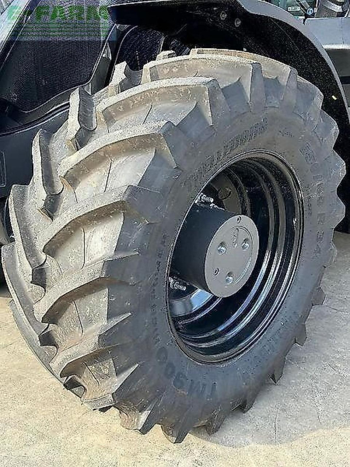 Valtra s396 unlimited - Tractor: foto 5 Valtra s396 unlimited - Tractor: foto 5