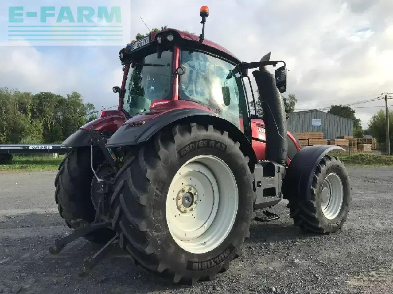 Valtra t 214 direct destockage - Tractor: foto 3 Valtra t 214 direct destockage - Tractor: foto 3