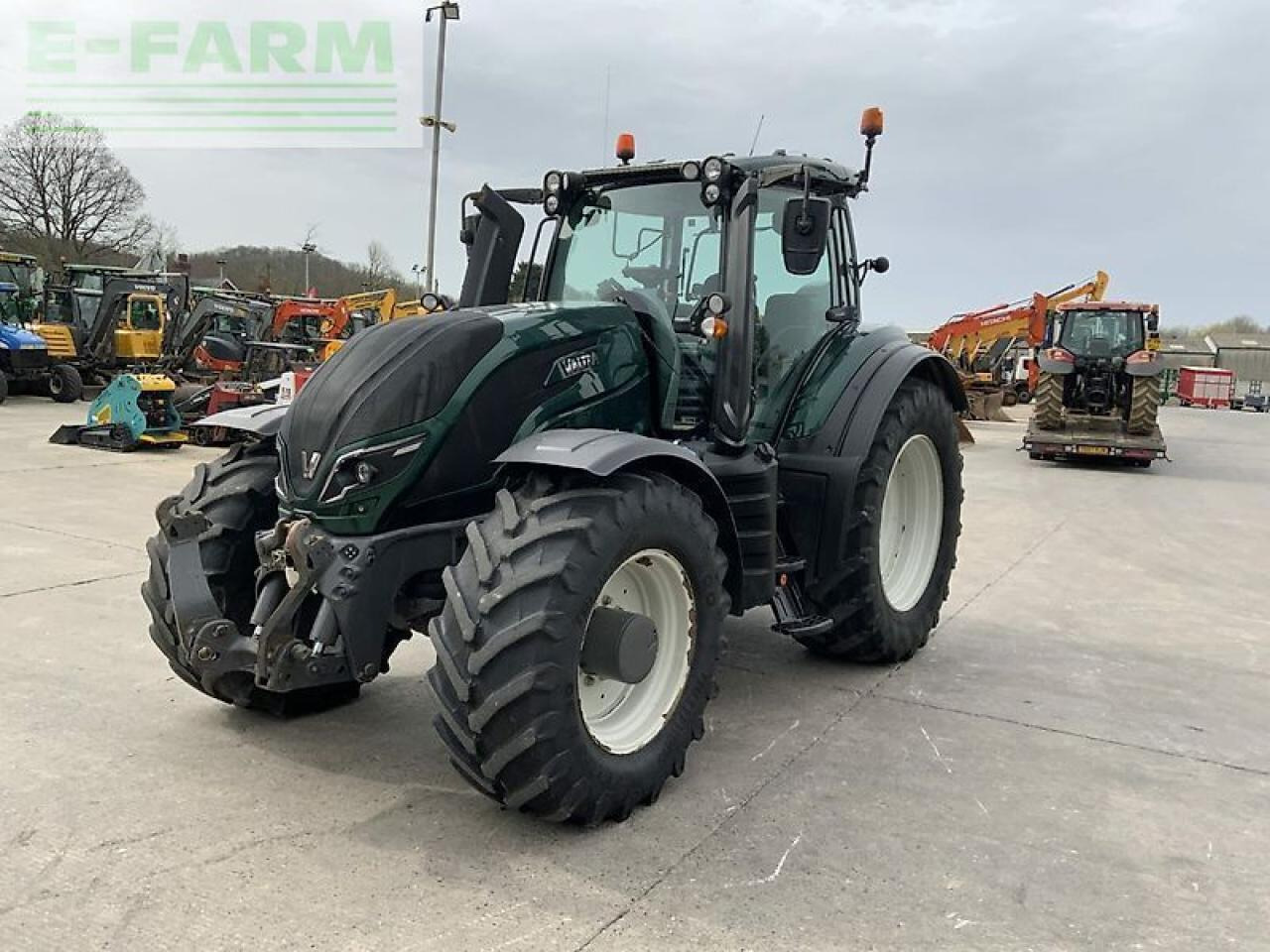 Valtra t214 versu unlimited tractor (st22268) Versu - Tractor: foto 3 Valtra t214 versu unlimited tractor (st22268) Versu - Tractor: foto 3