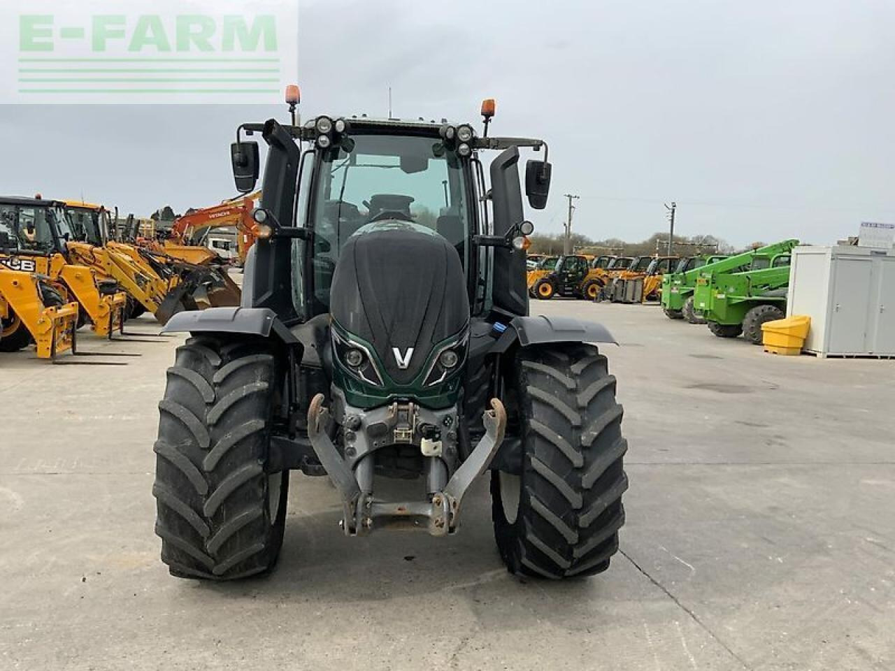 Valtra t214 versu unlimited tractor (st22268) Versu - Tractor: foto 2 Valtra t214 versu unlimited tractor (st22268) Versu - Tractor: foto 2