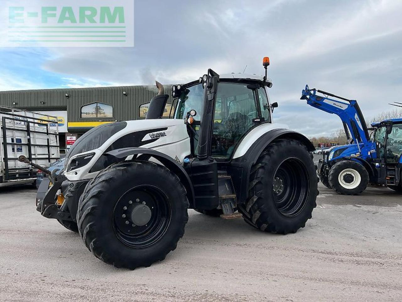 Valtra t234 - Tractor: foto 1 Valtra t234 - Tractor: foto 1