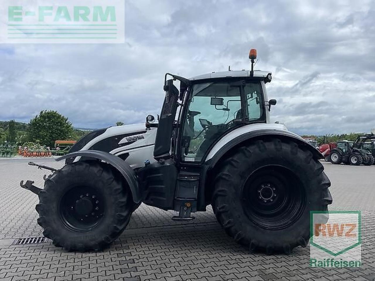 Valtra t234d - Tractor: foto 4 Valtra t234d - Tractor: foto 4
