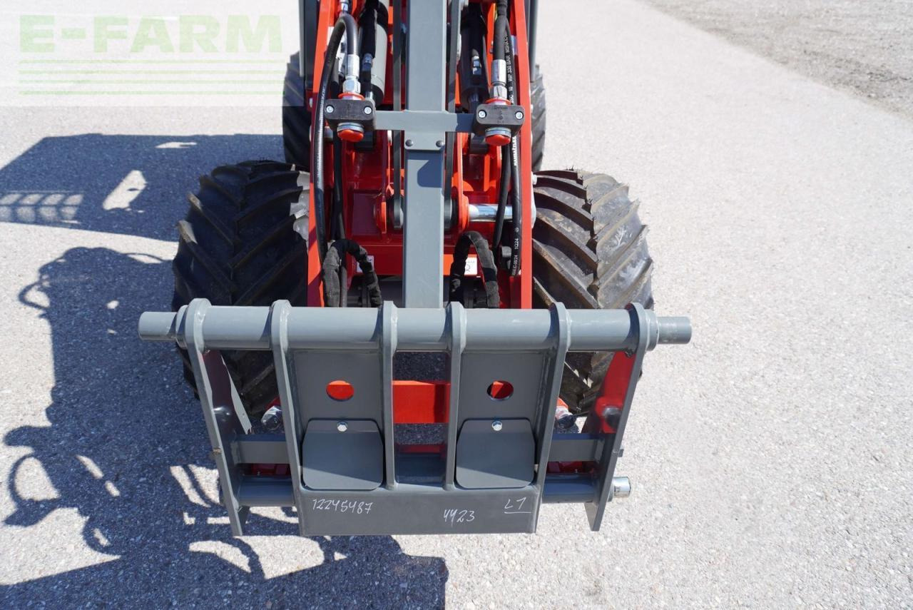 Weidemann 1140 light - Miniexcavadora: foto 4 Weidemann 1140 light - Miniexcavadora: foto 4