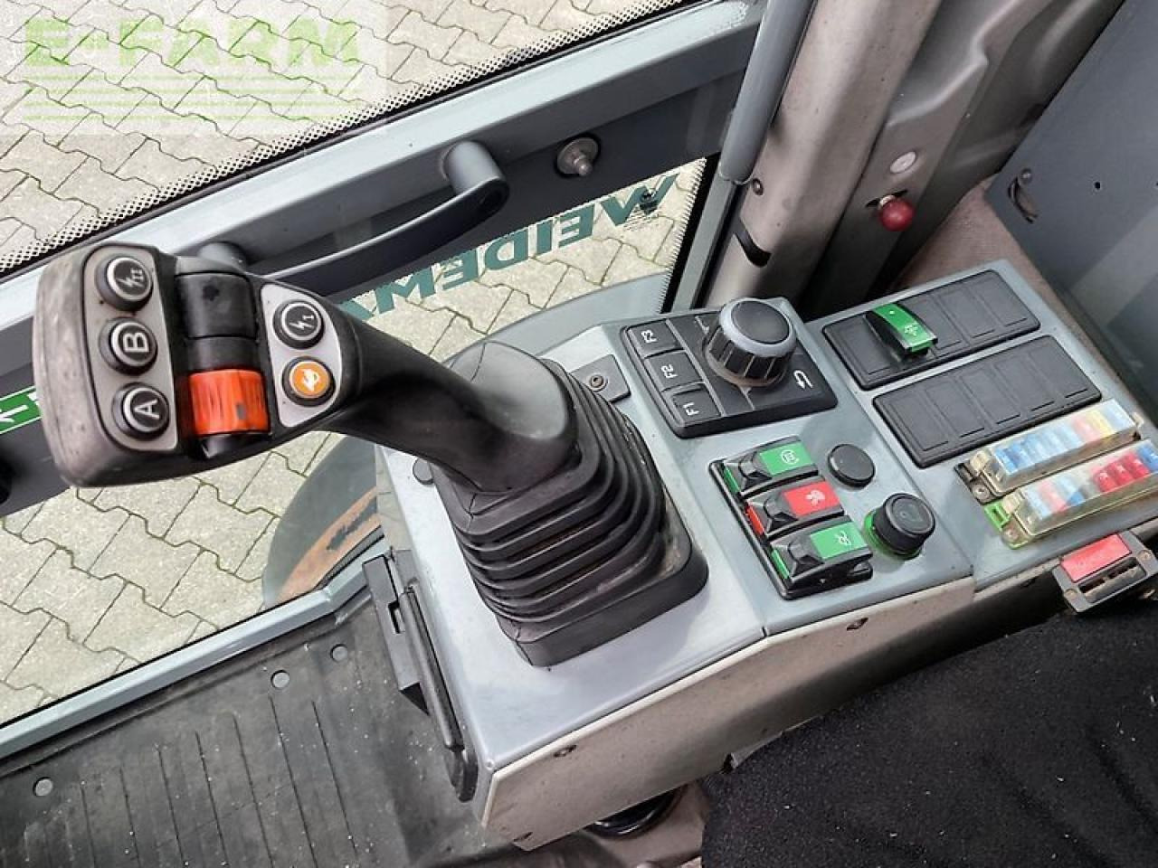 Miniexcavadora Weidemann 4080: foto 7 Miniexcavadora Weidemann 4080: foto 7