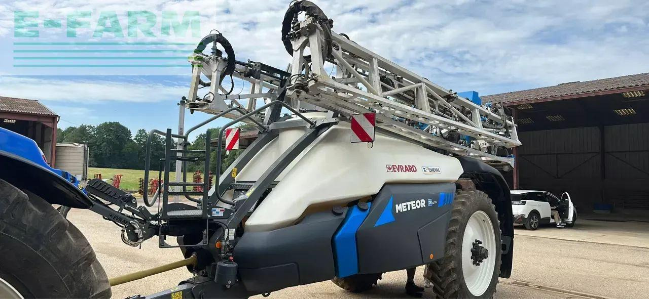 Meteor r activ 4200 - Pulverizador arrastrado: foto 3 Meteor r activ 4200 - Pulverizador arrastrado: foto 3