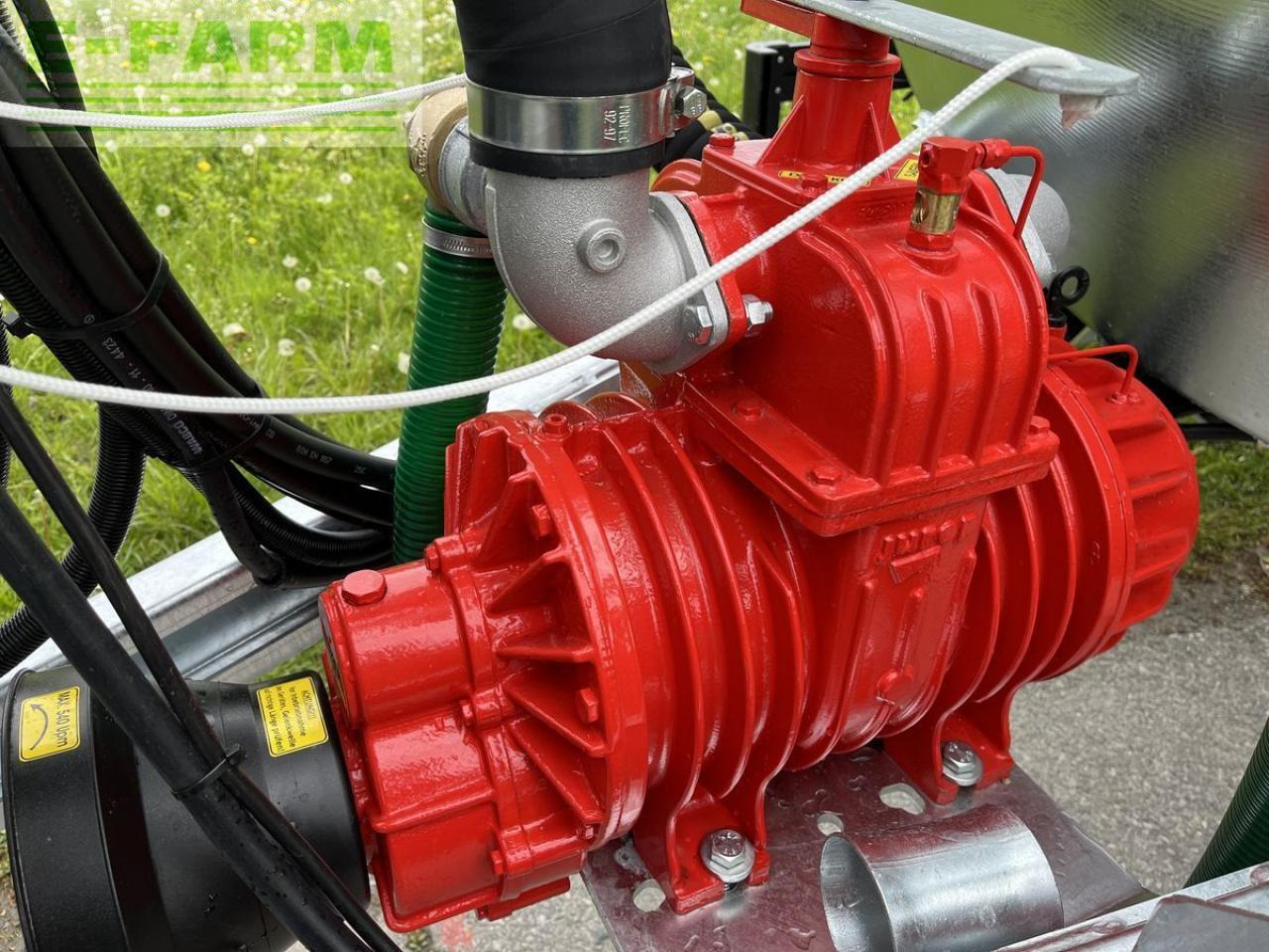 Cuba de purín va 9500: foto 9