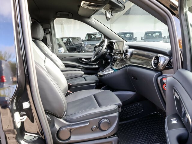 MERCEDES-BENZ EQV 300 Avantgarde Line,lang,7Sitze,2xKlima,LED... - Minibús, Autobús eléctrico: foto 5 MERCEDES-BENZ EQV 300 Avantgarde Line,lang,7Sitze,2xKlima,LED... - Minibús, Autobús eléctrico: foto 5