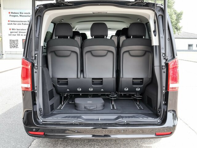 MERCEDES-BENZ EQV 300 Extralang,8Sitze,2elektr.Schiebetür,LED - Minibús, Autobús eléctrico: foto 2 MERCEDES-BENZ EQV 300 Extralang,8Sitze,2elektr.Schiebetür,LED - Minibús, Autobús eléctrico: foto 2