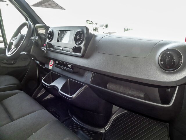 MERCEDES-BENZ Sprinter 317 CDI,3665mm,Automatik,Kamera... - Furgón: foto 4 MERCEDES-BENZ Sprinter 317 CDI,3665mm,Automatik,Kamera... - Furgón: foto 4