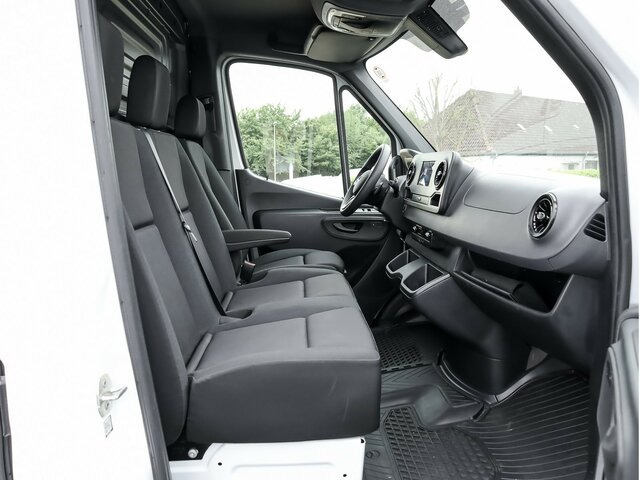 MERCEDES-BENZ Sprinter 317 CDI,3665mm,Automatik,Kamera - Furgón: foto 3 MERCEDES-BENZ Sprinter 317 CDI,3665mm,Automatik,Kamera - Furgón: foto 3