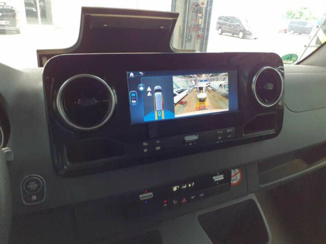 MERCEDES-BENZ Sprinter 317 CDI,3665mm,Automatik,Kamera... - Furgón: foto 2 MERCEDES-BENZ Sprinter 317 CDI,3665mm,Automatik,Kamera... - Furgón: foto 2