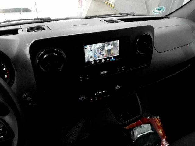 MERCEDES-BENZ Sprinter 317 CDI Kasten,L2H2,MBUX,Kamera... - Furgón: foto 2 MERCEDES-BENZ Sprinter 317 CDI Kasten,L2H2,MBUX,Kamera... - Furgón: foto 2