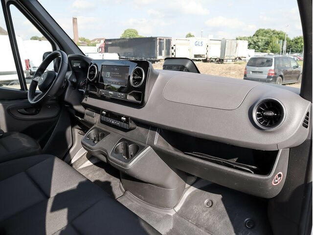 MERCEDES-BENZ Sprinter 317 Maxi,9GTronic,MBUX,Kamera... - Furgón: foto 4 MERCEDES-BENZ Sprinter 317 Maxi,9GTronic,MBUX,Kamera... - Furgón: foto 4