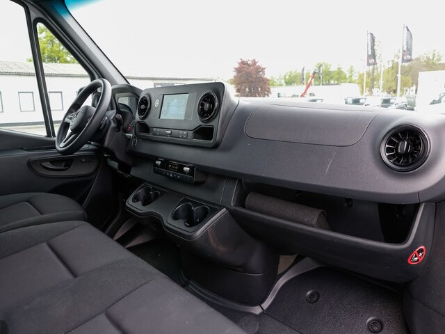 MERCEDES-BENZ Sprinter 317 Maxi,9GTronic,MBUX,Kamera,Klima - Furgón: foto 4 MERCEDES-BENZ Sprinter 317 Maxi,9GTronic,MBUX,Kamera,Klima - Furgón: foto 4
