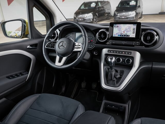 MERCEDES-BENZ T 180 Progressive,MBUX,LED,Navi,Kamera,Tempomat - Furgoneta de pasajeros: foto 3 MERCEDES-BENZ T 180 Progressive,MBUX,LED,Navi,Kamera,Tempomat - Furgoneta de pasajeros: foto 3