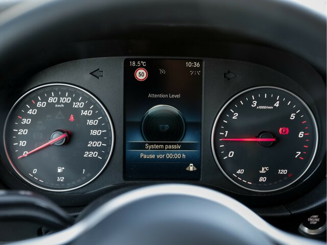 Furgoneta de pasajeros MERCEDES-BENZ T 180 Progressive,MBUX,LED,Navi,Kamera,Tempomat: foto 8