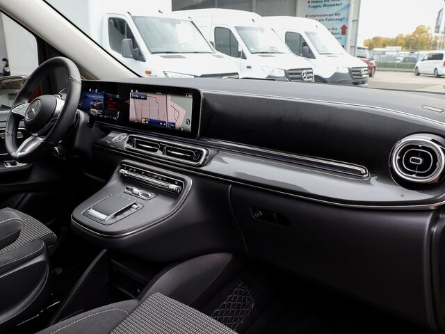 MERCEDES-BENZ V 220 d STYLE kompakt,7Sitzer,2Schiebetüren el.... - Minibús, Furgoneta de pasajeros: foto 5 MERCEDES-BENZ V 220 d STYLE kompakt,7Sitzer,2Schiebetüren el.... - Minibús, Furgoneta de pasajeros: foto 5