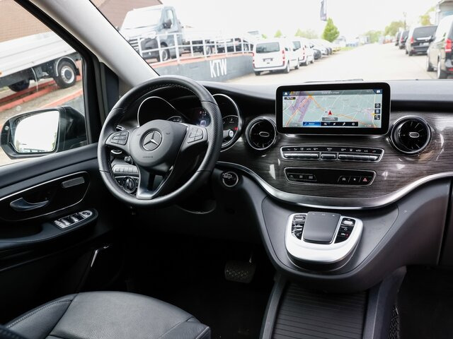 MERCEDES-BENZ V 300 Avantgarde,Extralang,2xSchiebetür el.,AHK... - Furgoneta de pasajeros: foto 5 MERCEDES-BENZ V 300 Avantgarde,Extralang,2xSchiebetür el.,AHK... - Furgoneta de pasajeros: foto 5