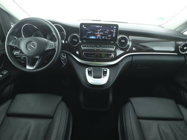 MERCEDES-BENZ V 300 Avantgarde Extralang,2xSchiebetür elektr.... - Minibús, Furgoneta de pasajeros: foto 2 MERCEDES-BENZ V 300 Avantgarde Extralang,2xSchiebetür elektr.... - Minibús, Furgoneta de pasajeros: foto 2