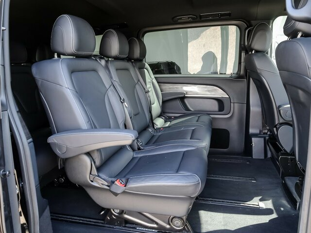 MERCEDES-BENZ V 300 Avantgarde Extralang,Allrad,2Schiebetüren - Furgoneta de pasajeros: foto 5 MERCEDES-BENZ V 300 Avantgarde Extralang,Allrad,2Schiebetüren - Furgoneta de pasajeros: foto 5