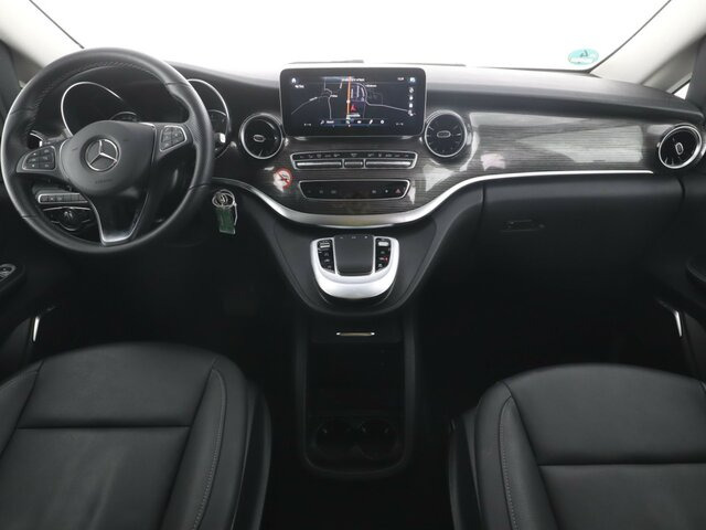 MERCEDES-BENZ V 300 Avantgarde Extralang,Allrad,2Schiebetüren... - Furgoneta de pasajeros: foto 2 MERCEDES-BENZ V 300 Avantgarde Extralang,Allrad,2Schiebetüren... - Furgoneta de pasajeros: foto 2