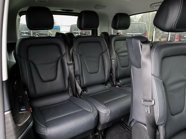 MERCEDES-BENZ V 300 Avantgarde Extralang,Allrad,2Schiebetüren... - Furgoneta de pasajeros: foto 4 MERCEDES-BENZ V 300 Avantgarde Extralang,Allrad,2Schiebetüren... - Furgoneta de pasajeros: foto 4