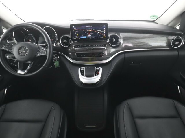 MERCEDES-BENZ V 300 Avantgarde Extralang,Allrad,2Schiebetüren... - Furgoneta de pasajeros: foto 2 MERCEDES-BENZ V 300 Avantgarde Extralang,Allrad,2Schiebetüren... - Furgoneta de pasajeros: foto 2