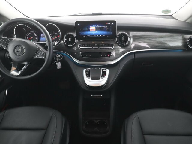 MERCEDES-BENZ V 300 Avantgarde Extralang,Allrad,2Schiebetüren... - Furgoneta de pasajeros: foto 2 MERCEDES-BENZ V 300 Avantgarde Extralang,Allrad,2Schiebetüren... - Furgoneta de pasajeros: foto 2