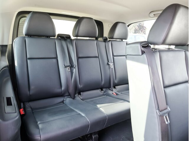 MERCEDES-BENZ Vito 111 TourerPro,lang,8Sitze,Klima,Tempomat - Minibús, Furgoneta de pasajeros: foto 4 MERCEDES-BENZ Vito 111 TourerPro,lang,8Sitze,Klima,Tempomat - Minibús, Furgoneta de pasajeros: foto 4