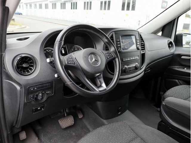 MERCEDES-BENZ Vito 114 TourerPro,Extralang,8Sitzer,Automatik - Minibús, Furgoneta de pasajeros: foto 4 MERCEDES-BENZ Vito 114 TourerPro,Extralang,8Sitzer,Automatik - Minibús, Furgoneta de pasajeros: foto 4
