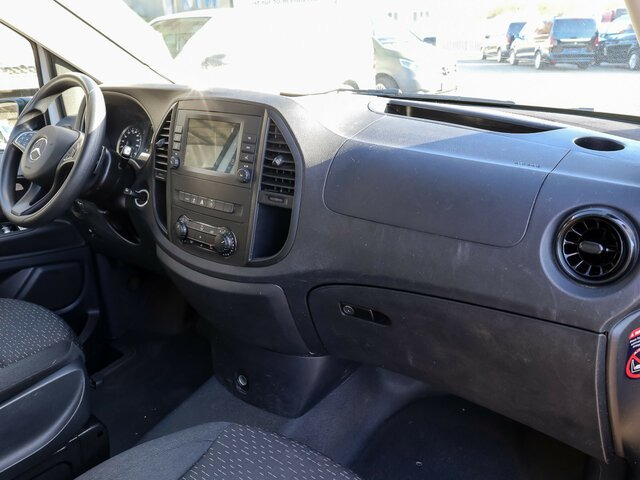MERCEDES-BENZ Vito 114 TourerPro,Extralang,8Sitzer,Automatik... - Furgoneta de pasajeros: foto 4 MERCEDES-BENZ Vito 114 TourerPro,Extralang,8Sitzer,Automatik... - Furgoneta de pasajeros: foto 4