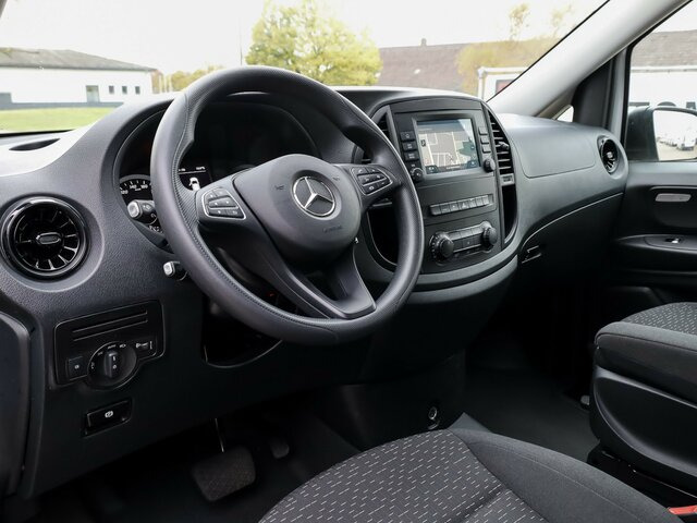 MERCEDES-BENZ Vito 114 TourerPro,Extralang,8Sitzer,Automatik... - Furgoneta de pasajeros: foto 5 MERCEDES-BENZ Vito 114 TourerPro,Extralang,8Sitzer,Automatik... - Furgoneta de pasajeros: foto 5