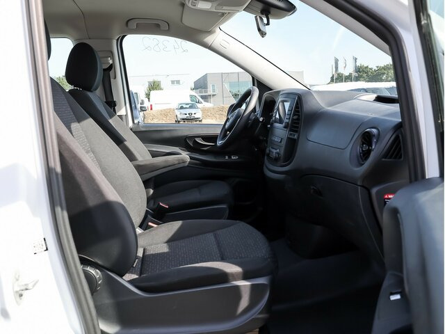MERCEDES-BENZ Vito 114 TourerPro,Extralang,8Sitzer,Automatik - Furgoneta de pasajeros: foto 3 MERCEDES-BENZ Vito 114 TourerPro,Extralang,8Sitzer,Automatik - Furgoneta de pasajeros: foto 3