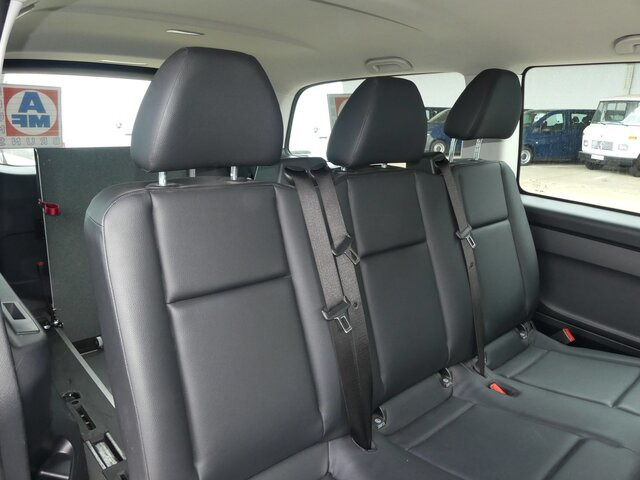 MERCEDES-BENZ Vito 114 TourerPro,Extralang,AMF Rollstuhlrampe - Furgoneta de pasajeros: foto 3 MERCEDES-BENZ Vito 114 TourerPro,Extralang,AMF Rollstuhlrampe - Furgoneta de pasajeros: foto 3