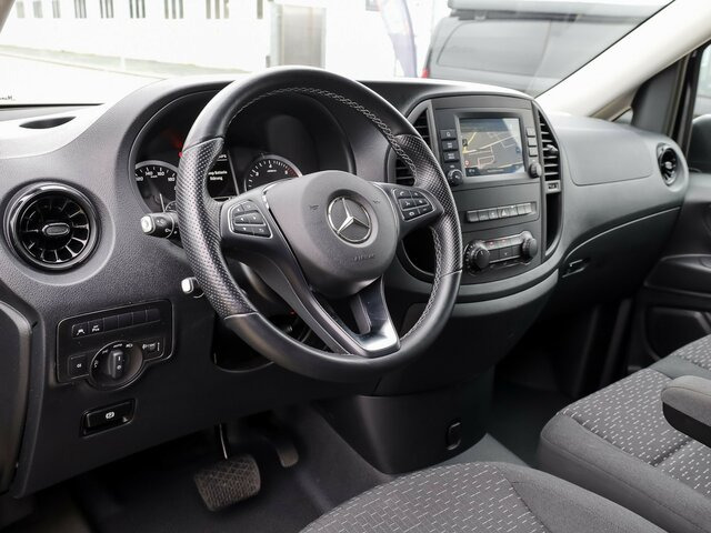MERCEDES-BENZ Vito 116TourerPro ,Extralang,2xKlima,Kamera,AHK... - Minibús, Furgoneta de pasajeros: foto 5 MERCEDES-BENZ Vito 116TourerPro ,Extralang,2xKlima,Kamera,AHK... - Minibús, Furgoneta de pasajeros: foto 5