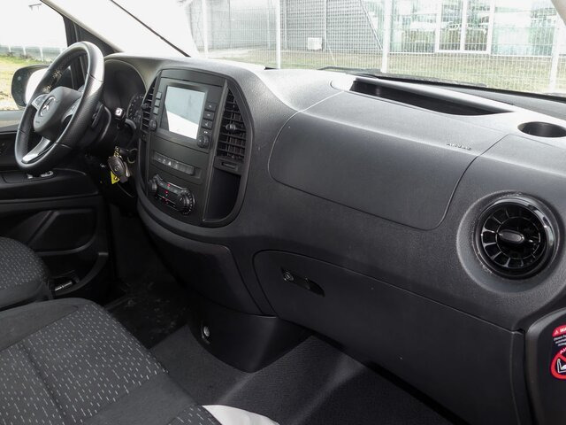MERCEDES-BENZ Vito 116TourerPro ,Extralang,2xKlima,Kamera,AHK - Minibús, Furgoneta de pasajeros: foto 3 MERCEDES-BENZ Vito 116TourerPro ,Extralang,2xKlima,Kamera,AHK - Minibús, Furgoneta de pasajeros: foto 3
