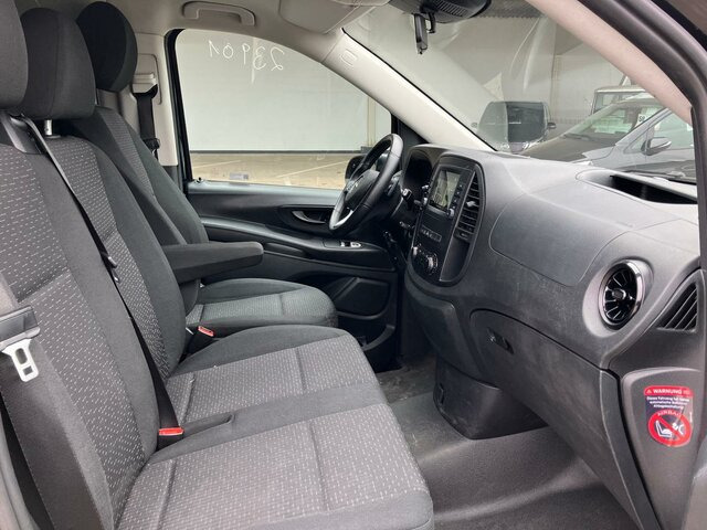 MERCEDES-BENZ Vito 116TourerPro ,Extralang,2xKlima,Kamera,AHK - Minibús, Furgoneta de pasajeros: foto 4 MERCEDES-BENZ Vito 116TourerPro ,Extralang,2xKlima,Kamera,AHK - Minibús, Furgoneta de pasajeros: foto 4