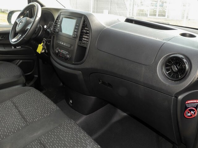 MERCEDES-BENZ Vito 116TourerPro ,Extralang,2xKlima,Kamera,AHK - Minibús, Furgoneta de pasajeros: foto 4 MERCEDES-BENZ Vito 116TourerPro ,Extralang,2xKlima,Kamera,AHK - Minibús, Furgoneta de pasajeros: foto 4
