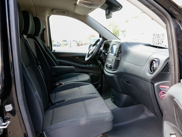 MERCEDES-BENZ Vito 116TourerPro,Extralang,AMF Rollstuhlrampe - Furgoneta de pasajeros: foto 3 MERCEDES-BENZ Vito 116TourerPro,Extralang,AMF Rollstuhlrampe - Furgoneta de pasajeros: foto 3