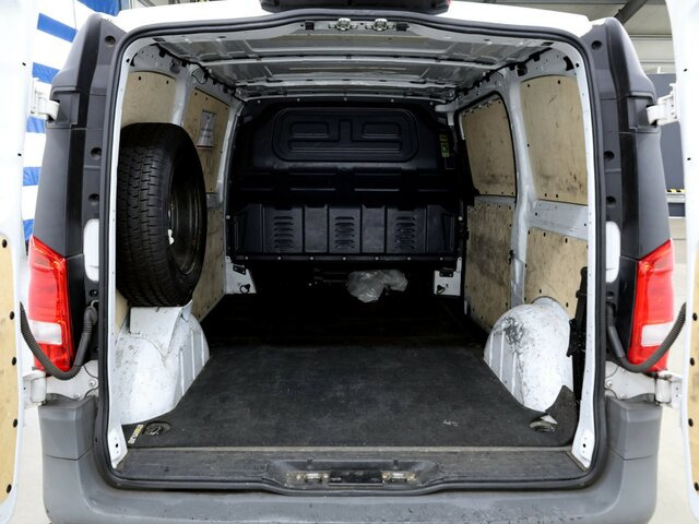 Furgoneta pequeña MERCEDES-BENZ Vito114 KA Kompakt ,Klima,Kamera,Tempomat: foto 12