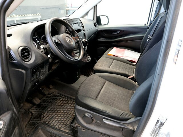 MERCEDES-BENZ Vito114CDI KA Extralang ,Klima,Sortimo,AHK... - Furgoneta pequeña: foto 2 MERCEDES-BENZ Vito114CDI KA Extralang ,Klima,Sortimo,AHK... - Furgoneta pequeña: foto 2